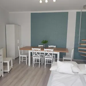 Zoli Apartmanok-adri Koelcsey 32 Hajdúszoboszló