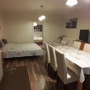 Oazis Apartmanhaz Hajdúszoboszló