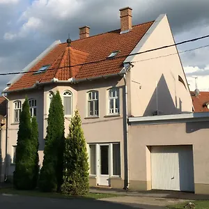 Zoli Apartmanok-zoli Koelcsey 19 Hajdúszoboszló